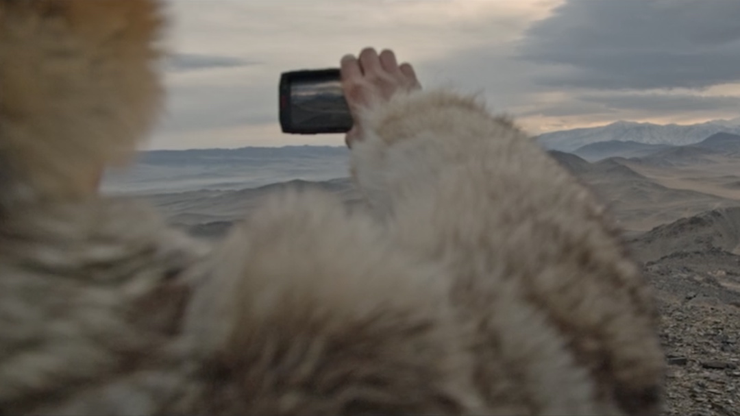 Lights, camera, simplicity: short videos cutting through complexity